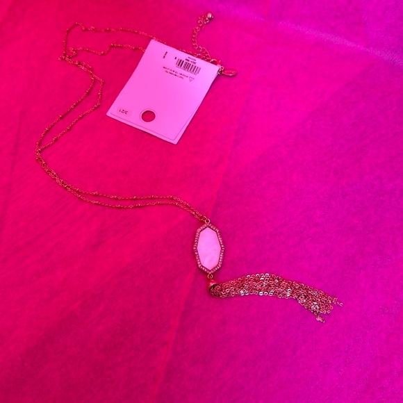 Express Jewelry - Beautiful NWT Express necklace